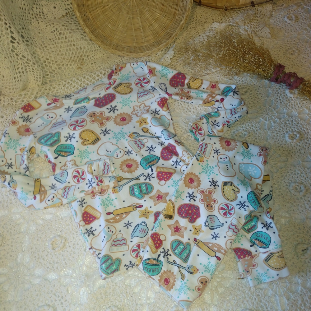 Kids Festive Print Pajama Set